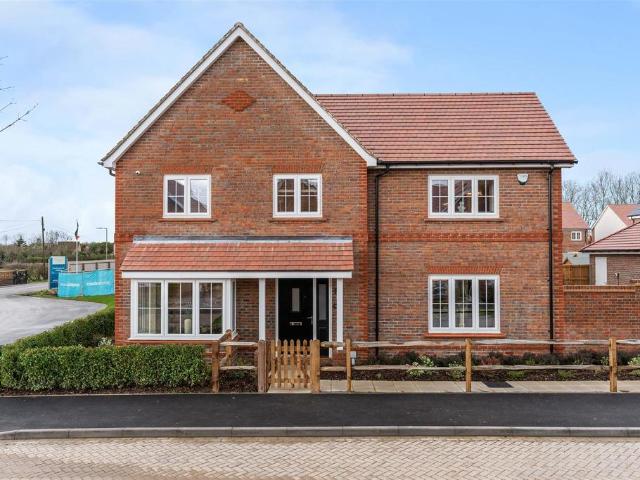 House for sale in Goffs Oak, Broxbourne