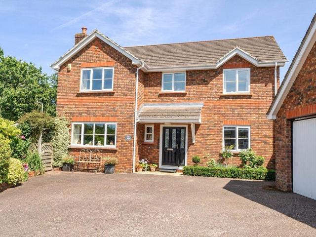 House for sale in Aller Grove, Budlake