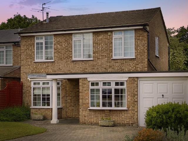 House for sale in Syston, Elmfield