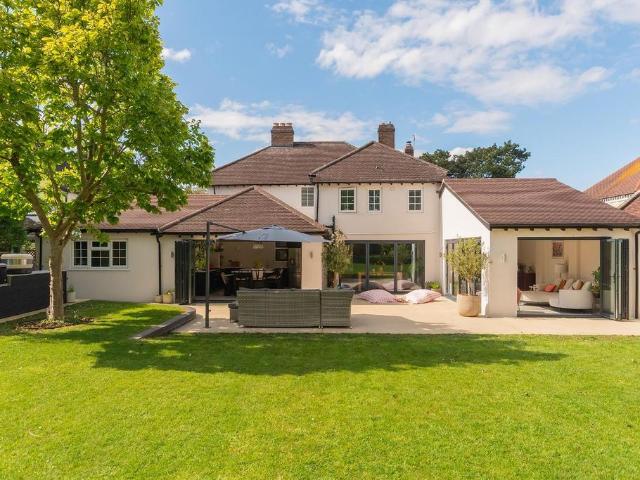House for sale in Clevedon, North Somerset