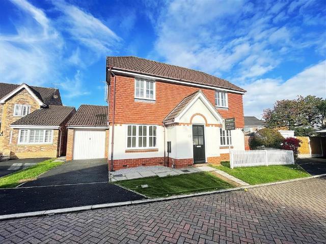 House for sale in Whitby, Rossmore
