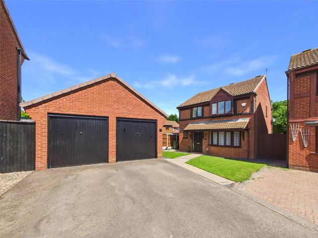 House for sale in Lyppard Grange, Worcester