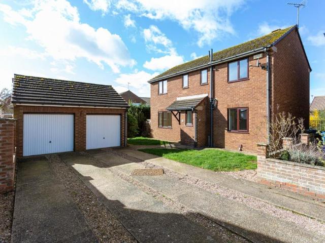 House for sale in North Howden, East Riding Of Yorkshire