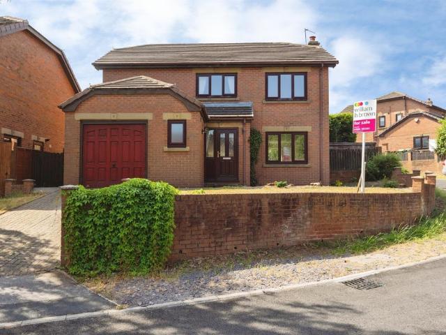 House for sale in West Yorkshire
