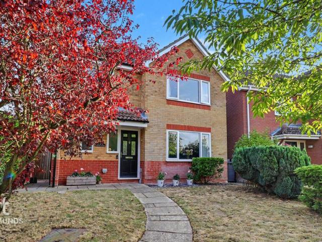 House for sale in Moreton Hall, Chedburgh