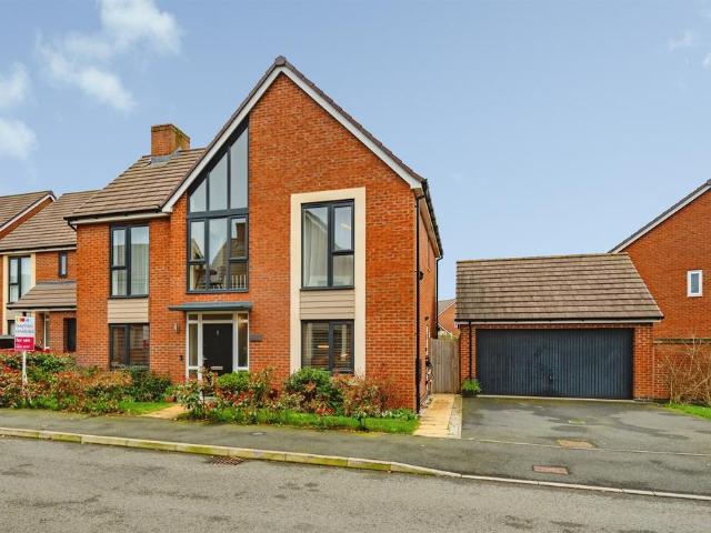 House for sale in The Heath, Beamhurst
