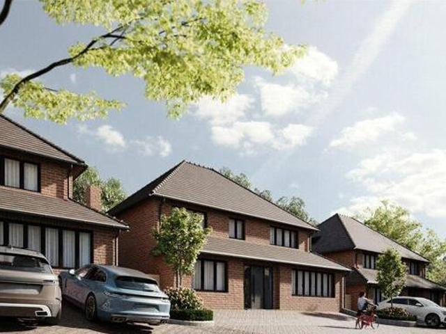 House for sale in Bushey
