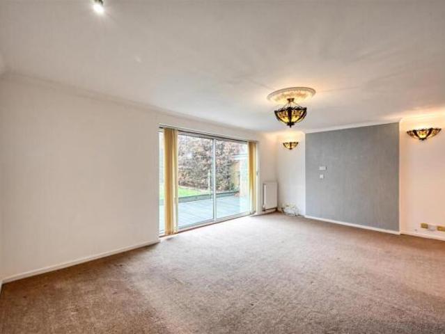 Farm for sale in Bushey