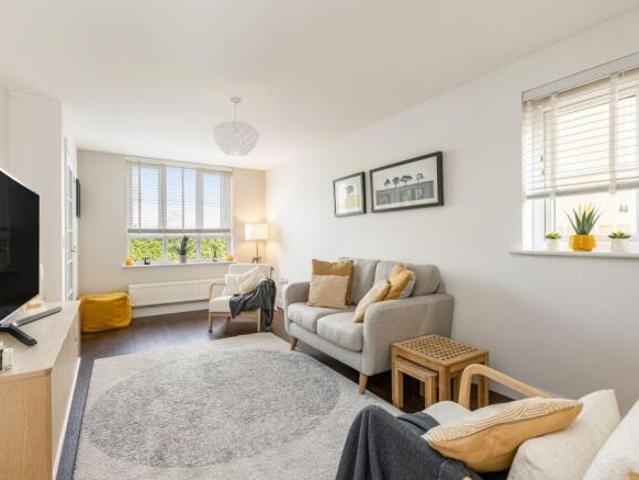 Farm for sale in Burdiehouse, Scotland