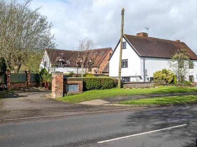 House for sale in Chadsmoor, Staffordshire