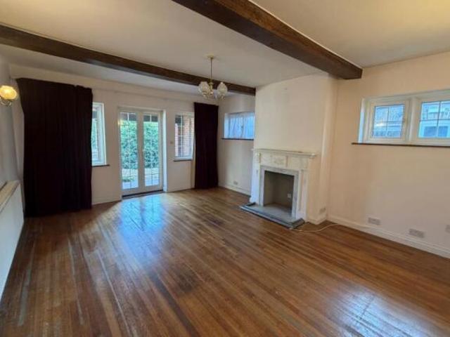 Farm for sale in Bushey