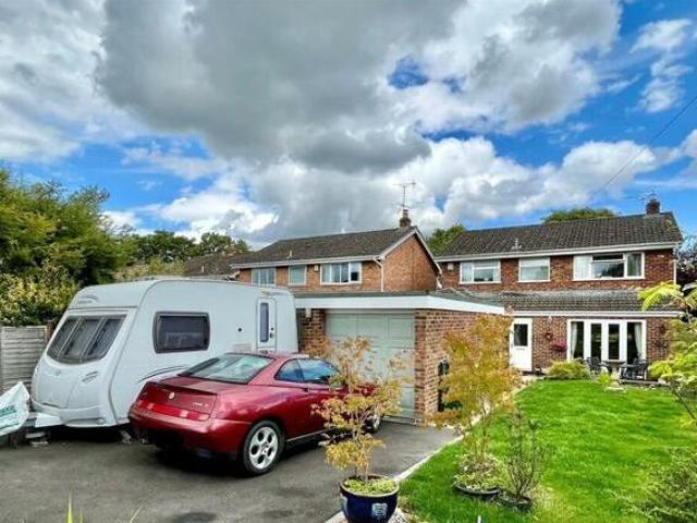 House for sale in Gloucester, Gloucestershire