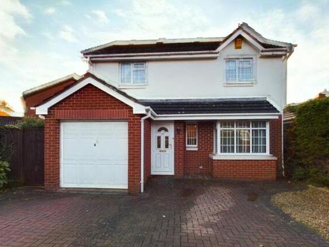 House for sale in Gloucester, Gloucestershire