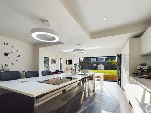 House for sale in Northampton, Northamptonshire