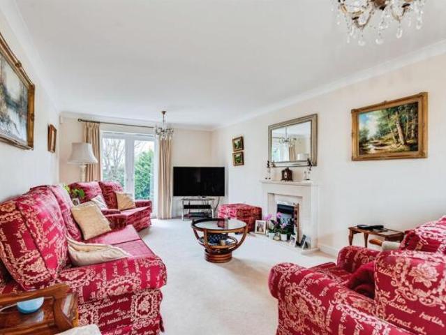 Farm for sale in Rodbourne, Swindon