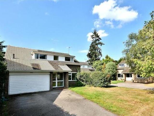 House for sale in Row Town, Surrey