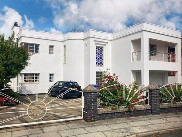 House for sale in Birkenhead, Wirral