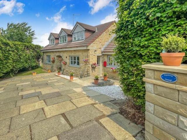 Farm for sale in Huddersfield, West Yorkshire