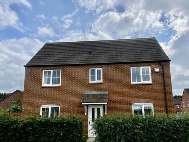 House for sale in Alcester, Stratford-on-Avon