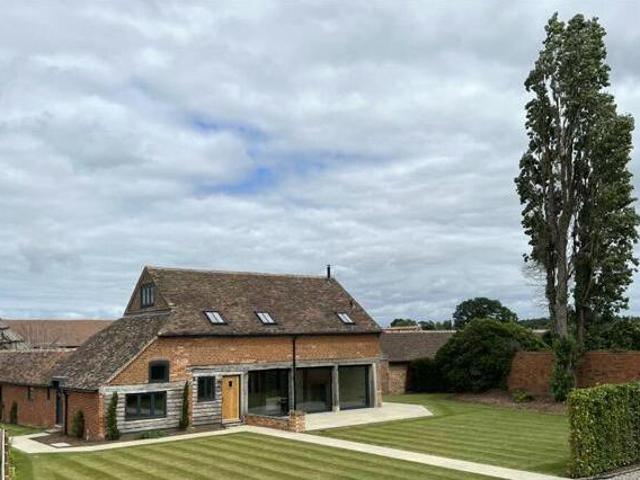 House for sale in Alcester, Stratford-on-Avon