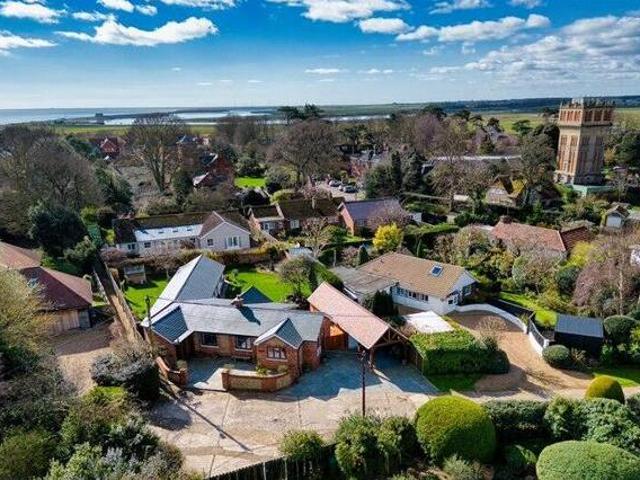 House for sale in Eastbridge, Suffolk