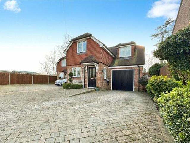 House for sale in Aldershot, Rushmoor