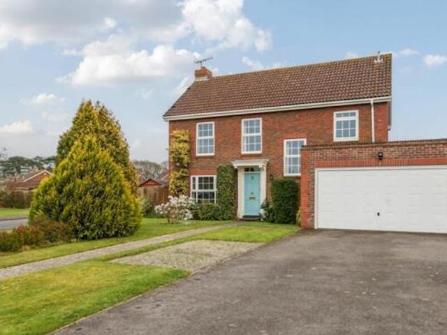 House for sale in Clapham, West Sussex