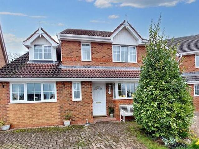 House for sale in Alnwick, Northumberland