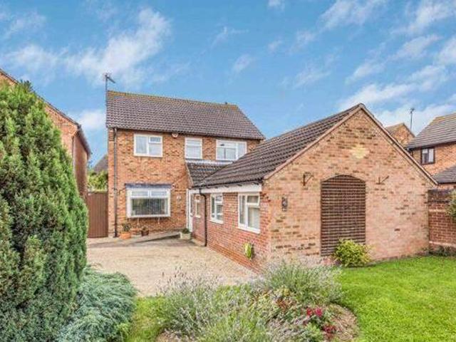 House for sale in Spring Vale, Hampshire