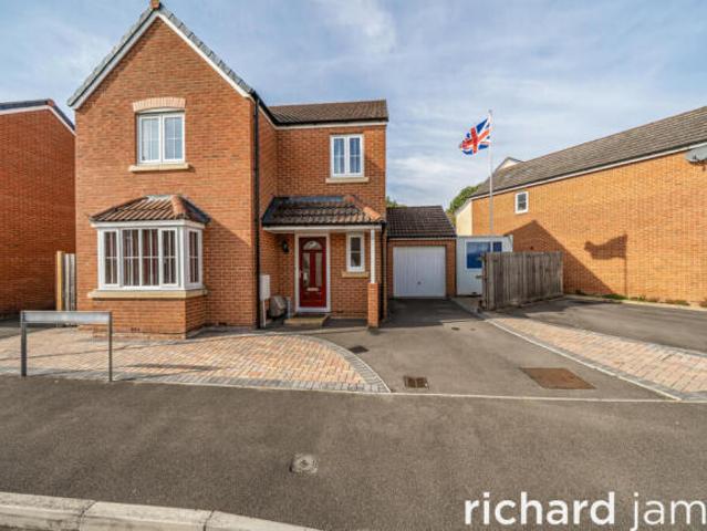 Farm for sale in Swindon, England