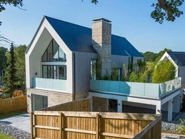 House for sale in Fordham Heath