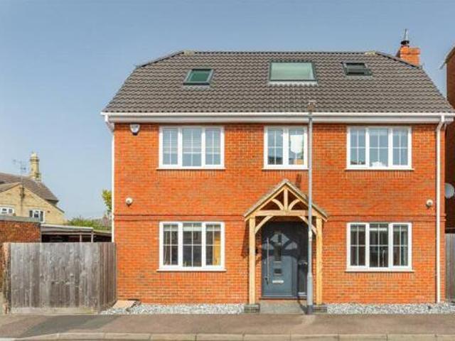 House for sale in Arlesey, Bedfordshire