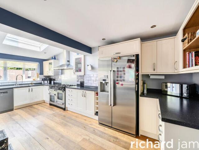 Farm for sale in Abbey Meads, Abbey Mead