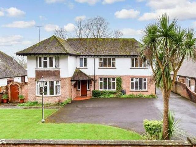 House for sale in Arundel, Clapham