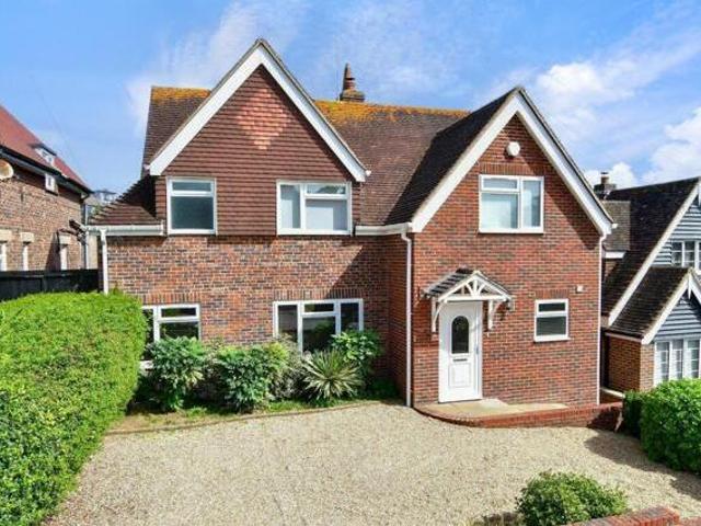 House for sale in Arundel, Clapham