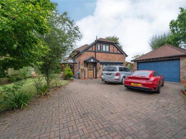 Farm for sale in Dutton, Cheshire