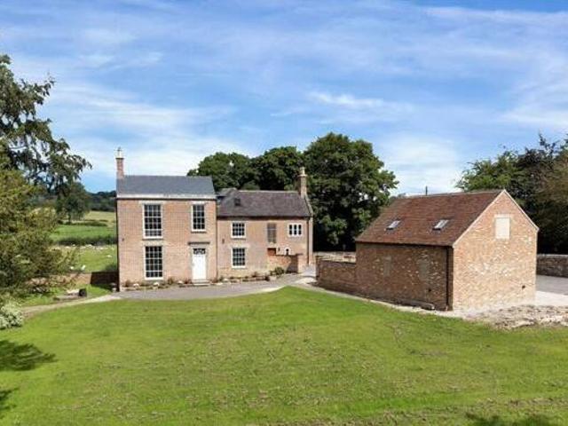 House for sale in Froggatt, East Midlands