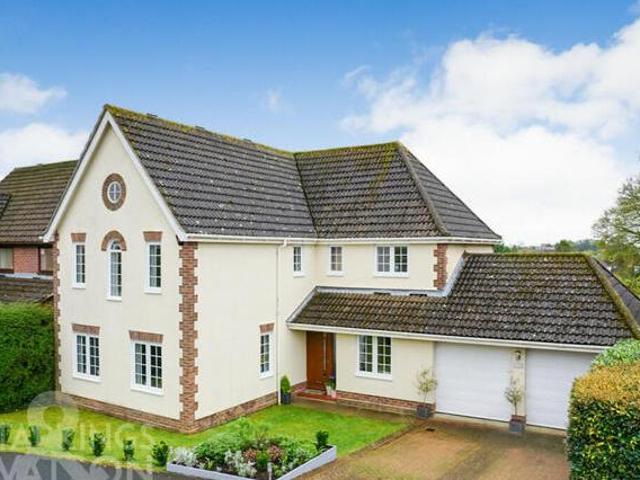 House for sale in Lyons, Greater London
