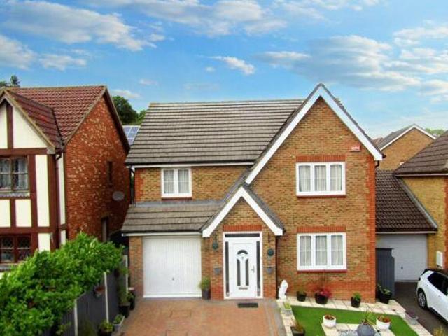 House for sale in Repton Park South, Ashford