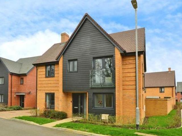 House for sale in Cheeseman's Green, Bridgefield