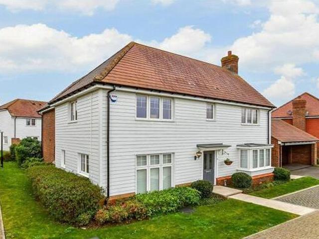 House for sale in Cheeseman's Green, Bridgefield