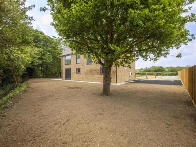 Farm for sale in Bridgefield, Kent