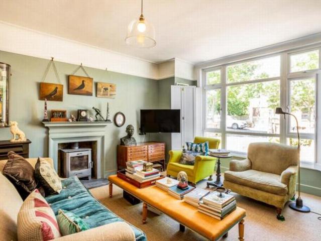 Farm for sale in Folkestone
