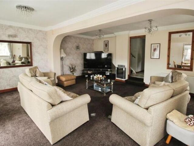 Farm for sale in Sprotbrough, South Yorkshire