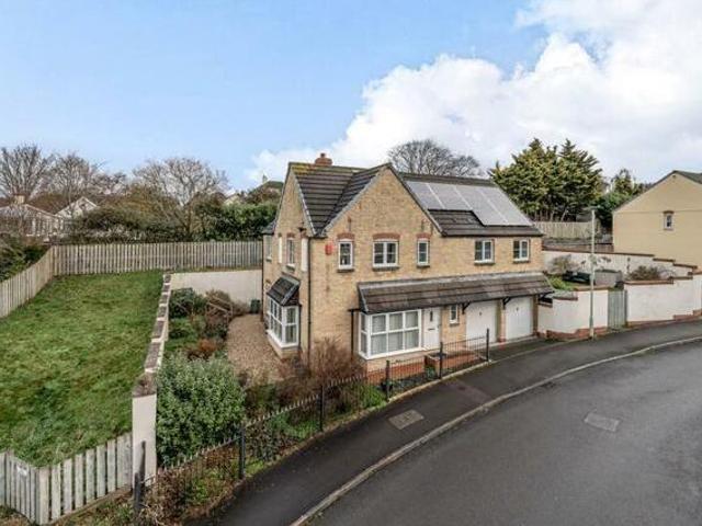 House for sale in Sector, Budlake