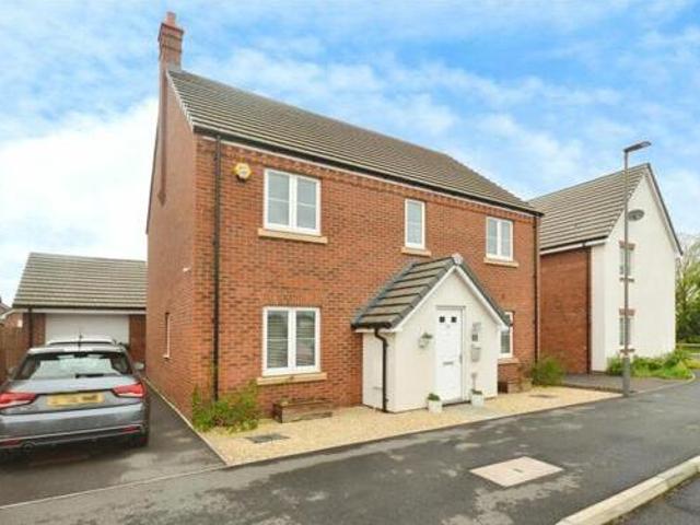 House for sale in Aylesbury