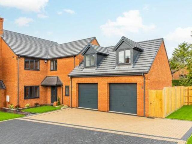 House for sale in Aylesbury, Buckinghamshire