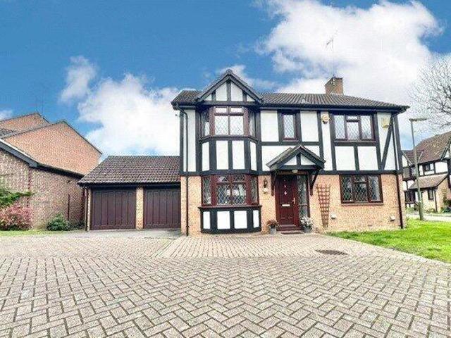 House for sale in Bagshot, Surrey Heath