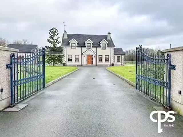 House for sale in Keady