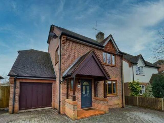 House for rent in West Sussex